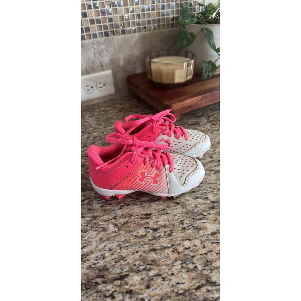 Girls under armour baseball cleats
